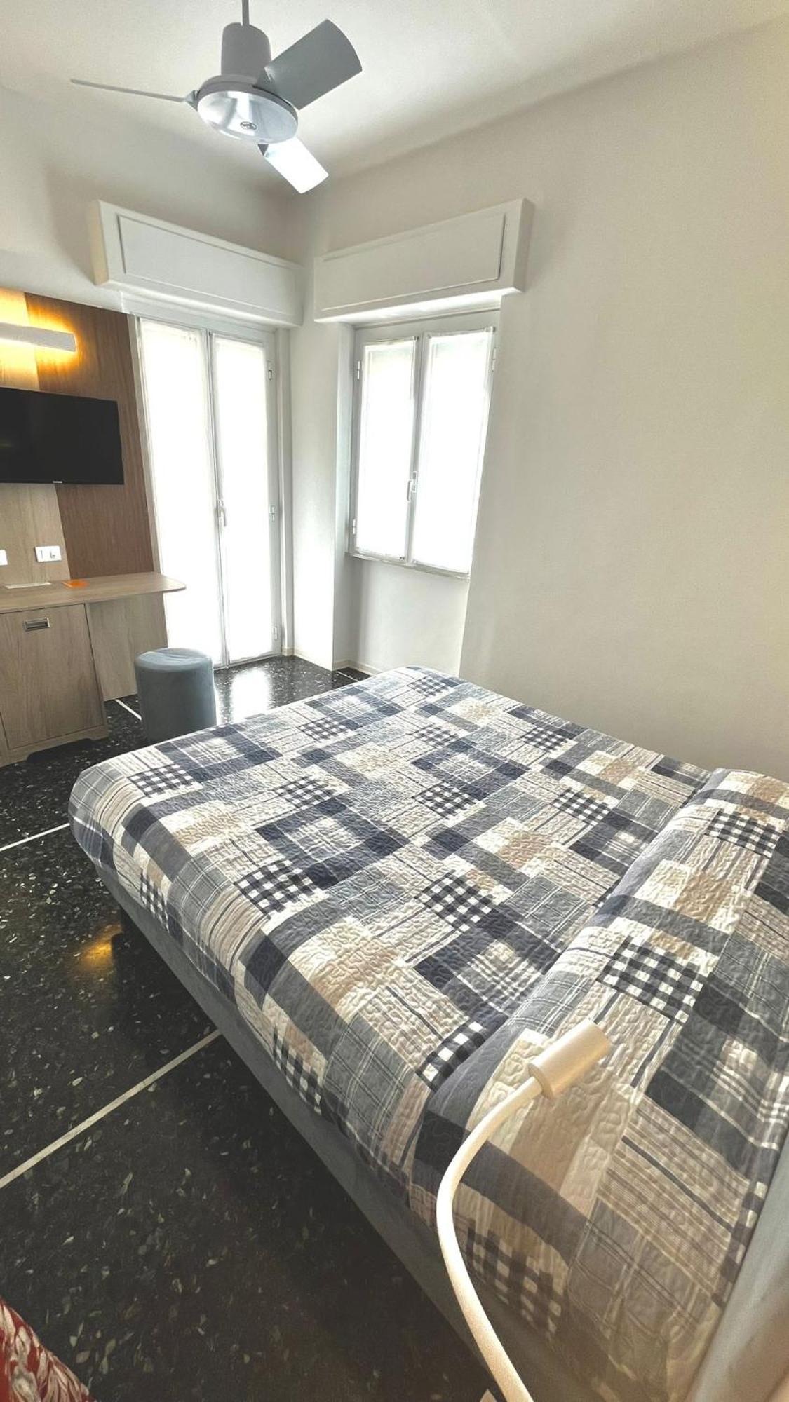 Hotel Al Capo Varigotti Eksteriør bilde
