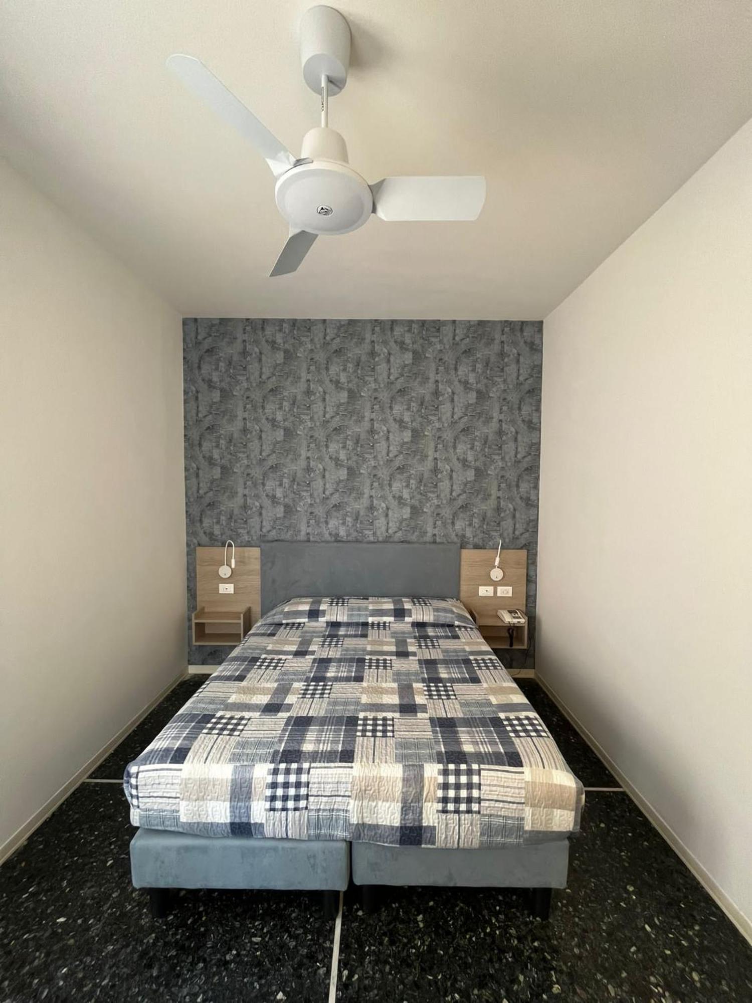 Hotel Al Capo Varigotti Eksteriør bilde