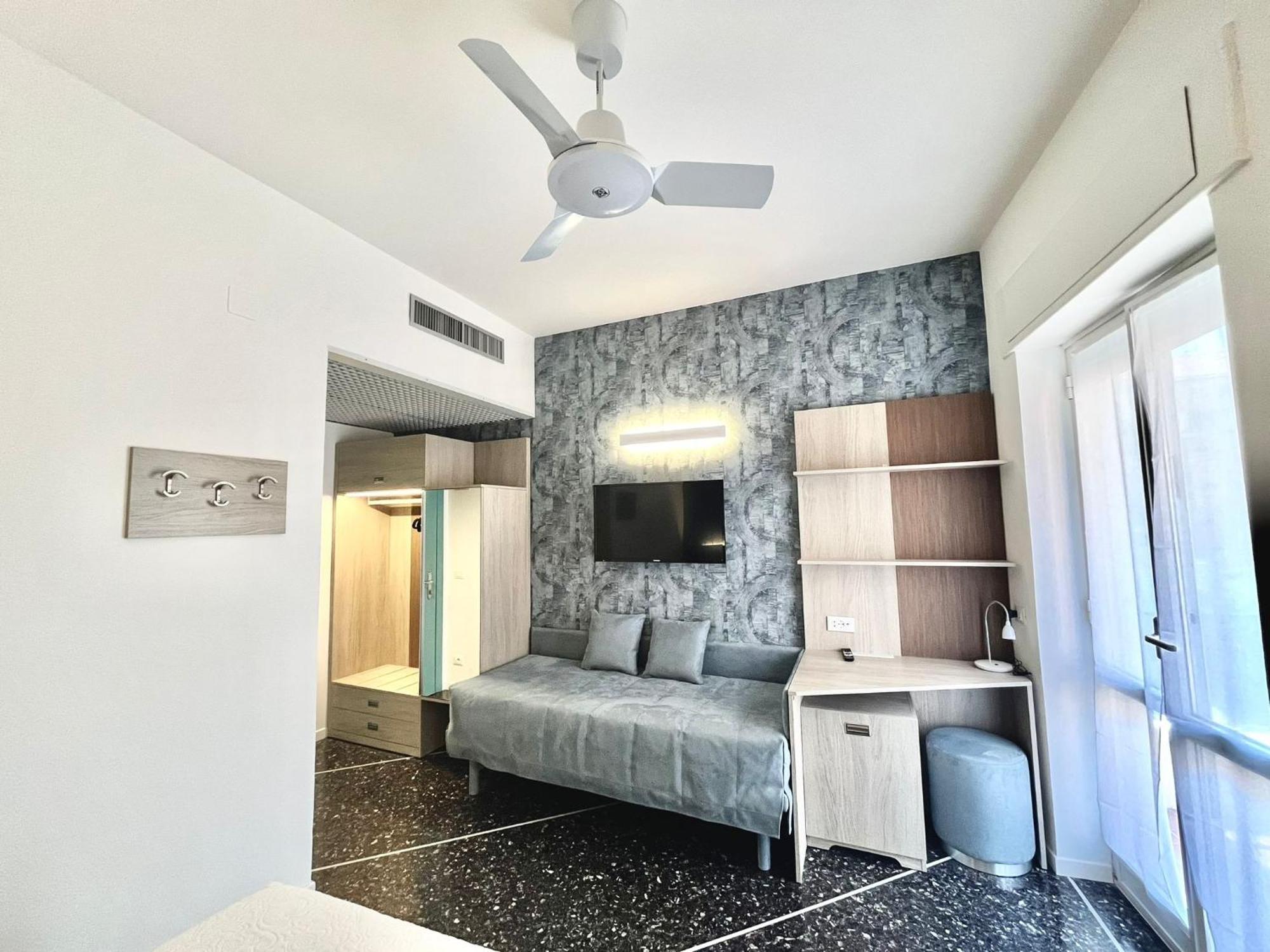 Hotel Al Capo Varigotti Eksteriør bilde